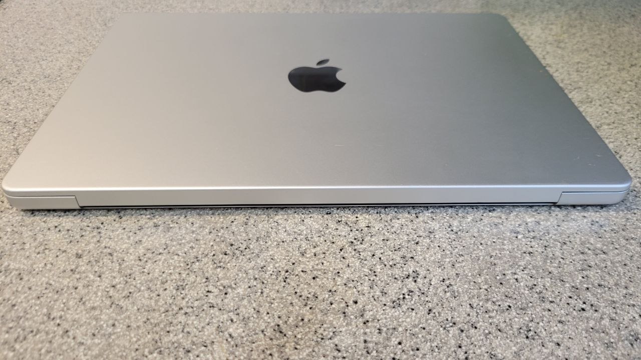 Apple MacBook Pro 14" M1 Pro 16/512GB Silver