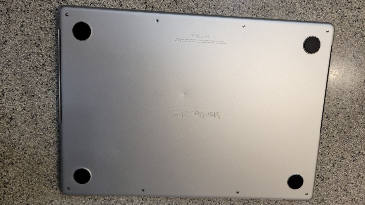 Apple MacBook Pro 14" M1 Pro 16/512GB Silver
