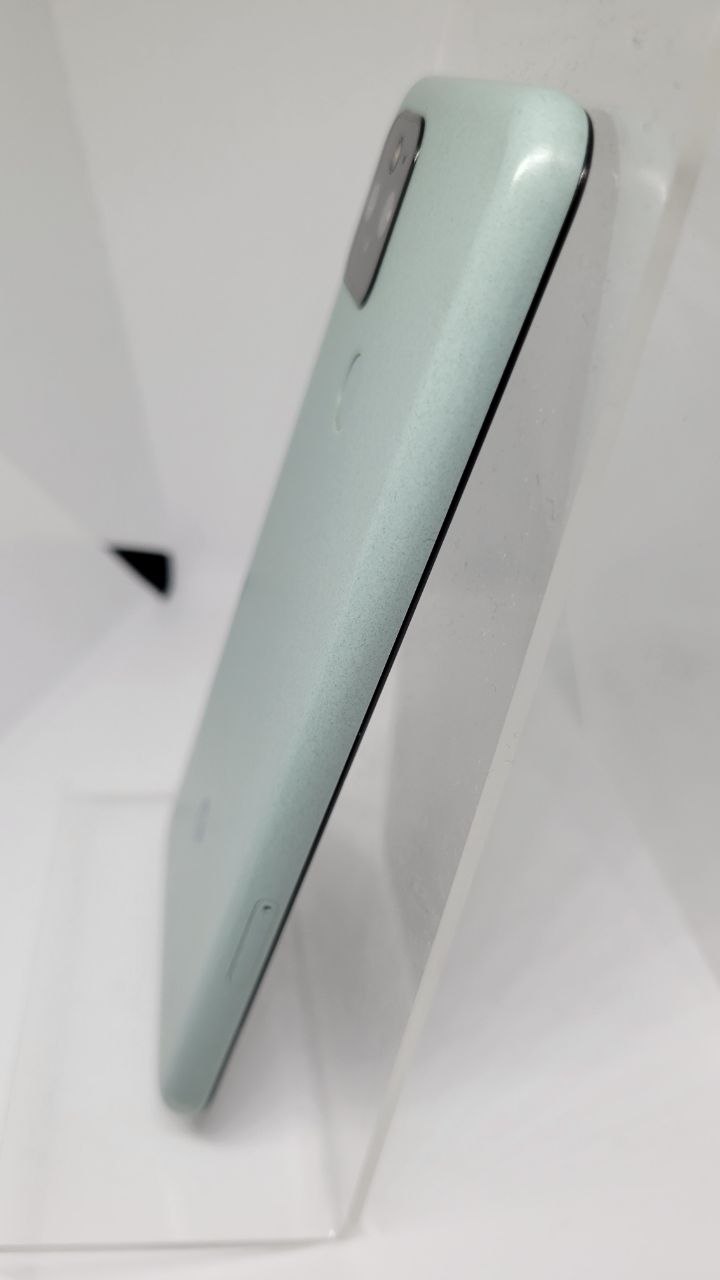 Google Pixel 5 128GB (Sorta Sage)