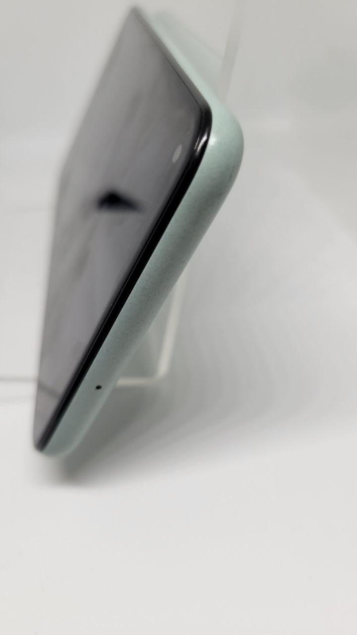 Google Pixel 5 128GB (Sorta Sage)