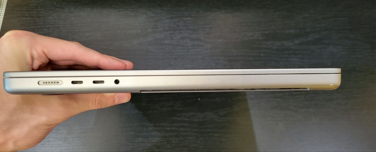 Apple MacBook Pro 16" (2021) M1 Pro 16/512GB Silver